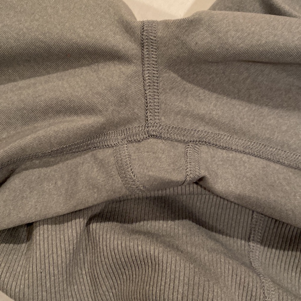 Workout Capris - Picture 6 of 9